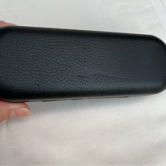 Oakley Case for glasses or sunglasses - Picture 10 of 10